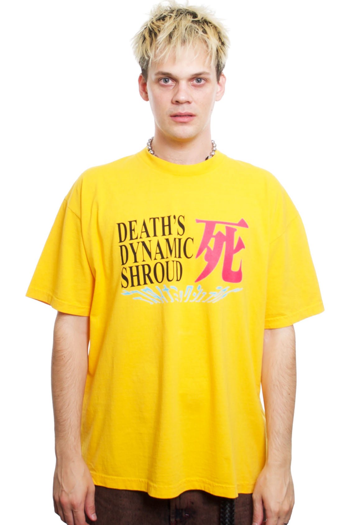 dynamic yellow shirt