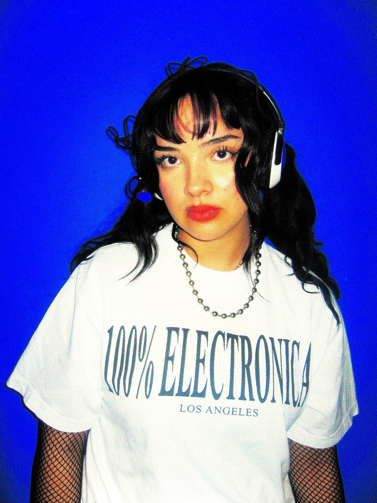100% Electronica - Classic Logo T-Shirt - White - 100% Electronica Official Store (Photo 3)