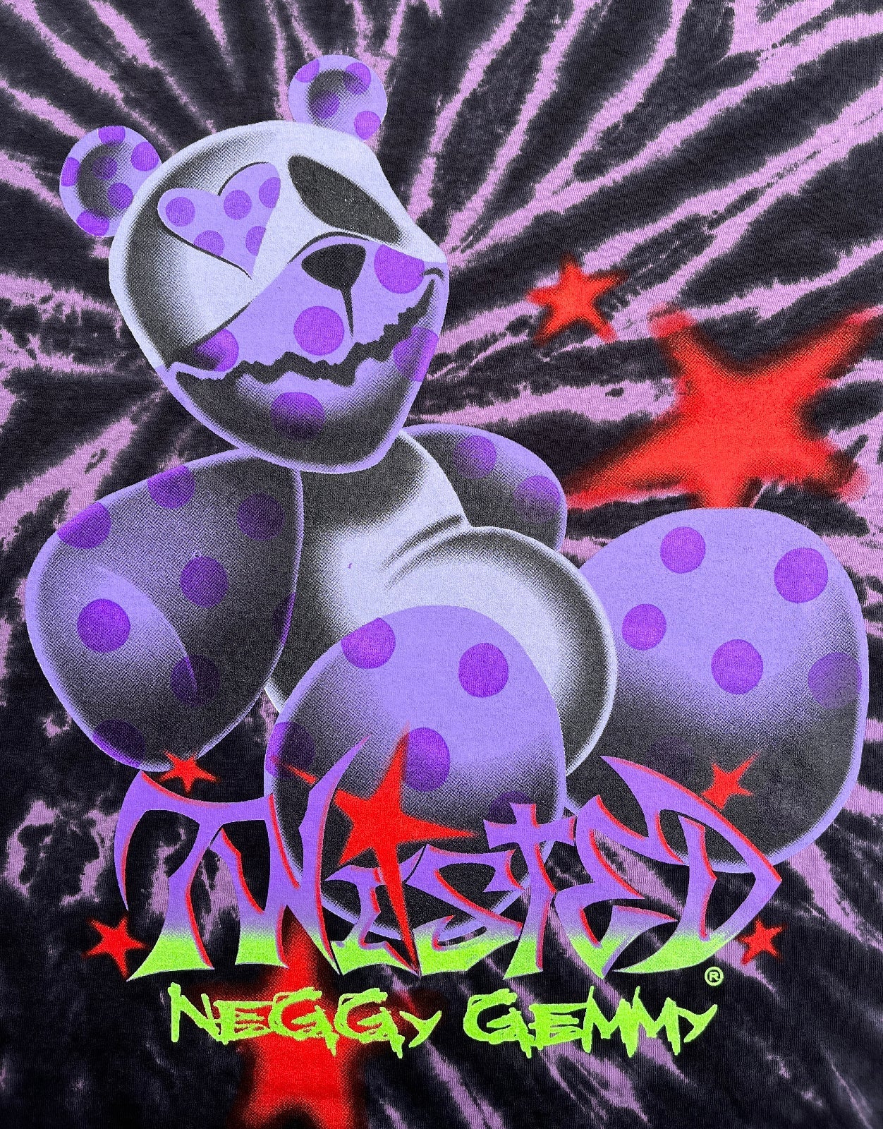 Neggy Gemmy - Twisted Bear T-Shirt - 100% Electronica Official Store (Photo 3)