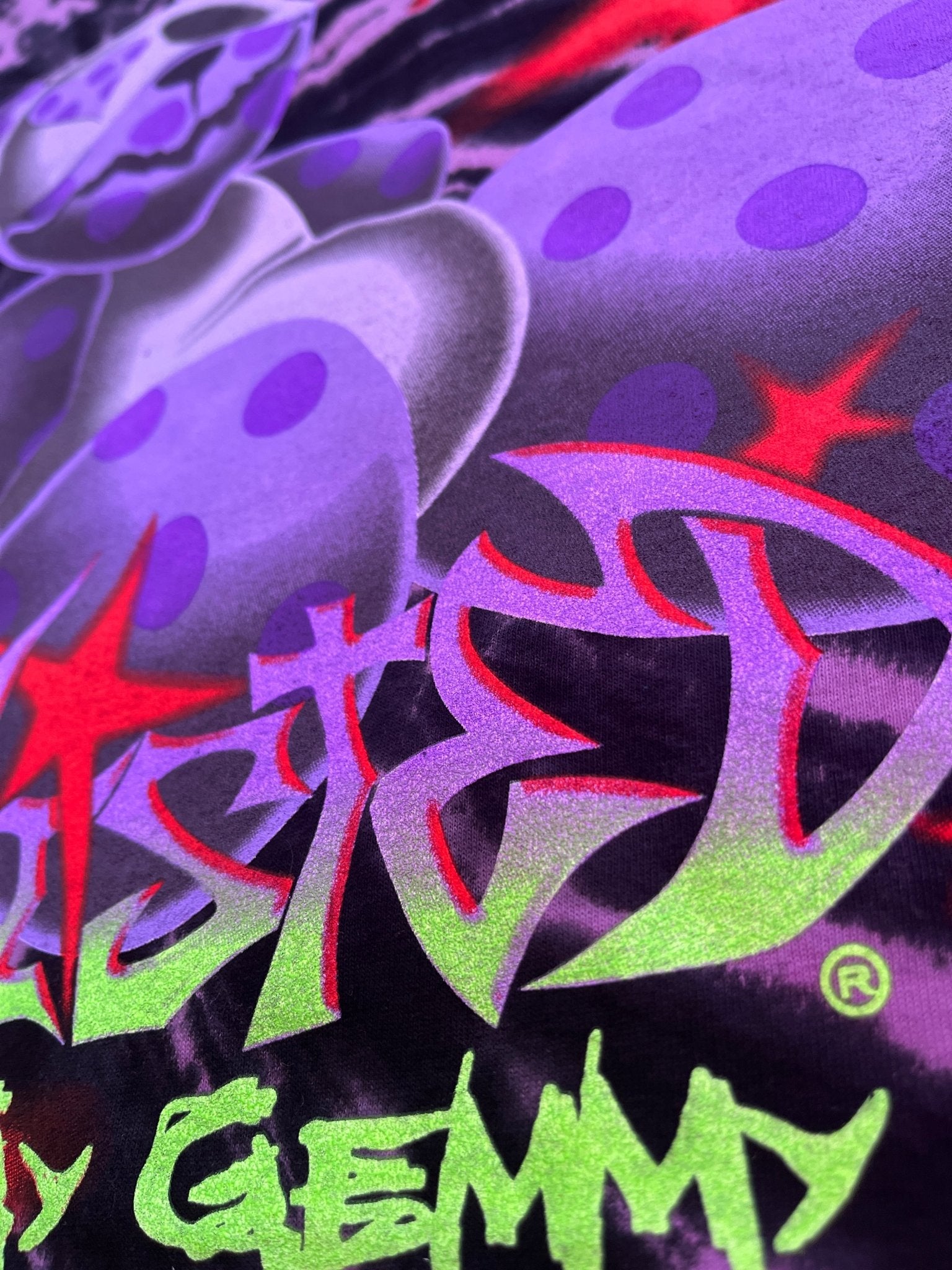 Neggy Gemmy - Twisted Bear T-Shirt - 100% Electronica Official Store (Photo 5)